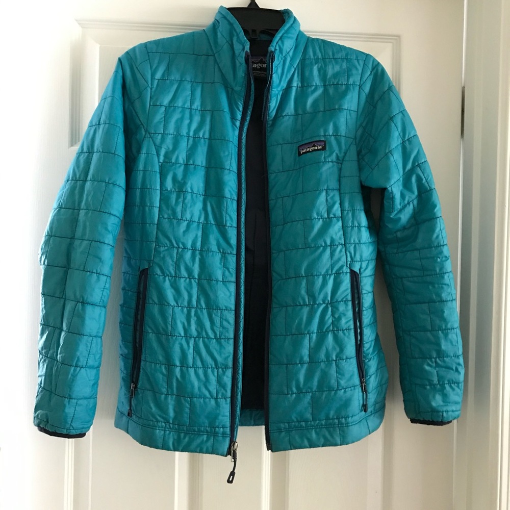 PATEGONIA teal/blue jacket with multiple pockets